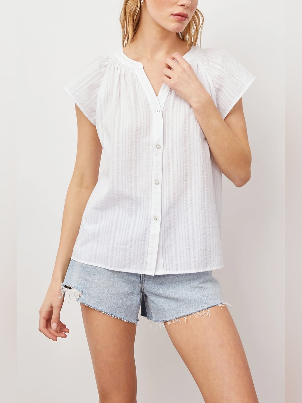 Rails Women's White Alena Short-Sleeve Pleated Button-Up Shirt Top Cotton